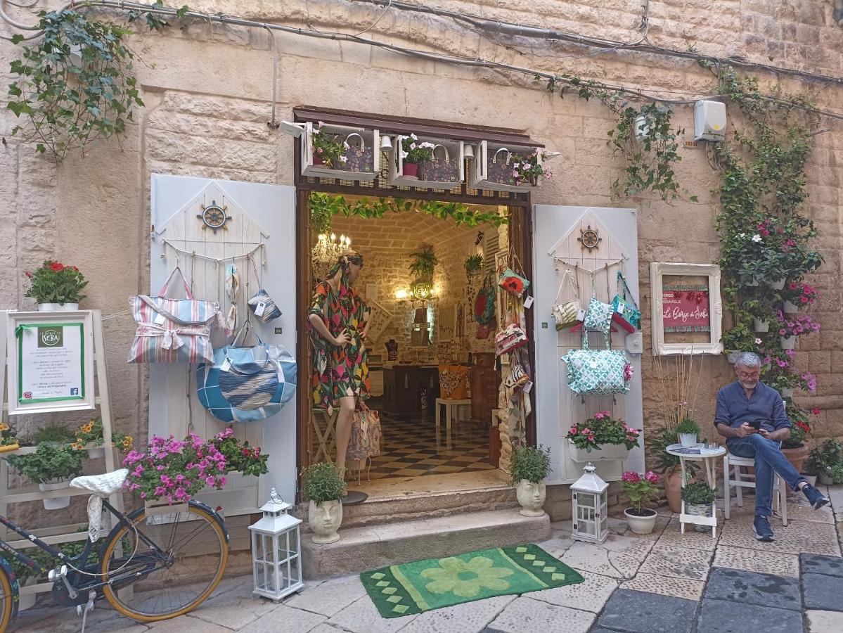 Iris Apartment, Comfort E Stile Nel Cuore Di Bisceglie Exteriér fotografie